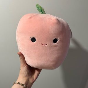 NWT Squishmallow Phyllis the Peach 8” Plush